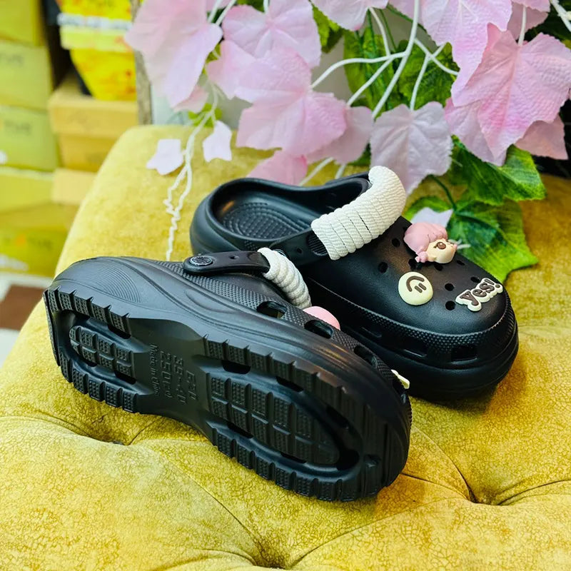 Black Platform Clogs with Cute Cartoon Charms – Comfy & Stylish Slip-Ons