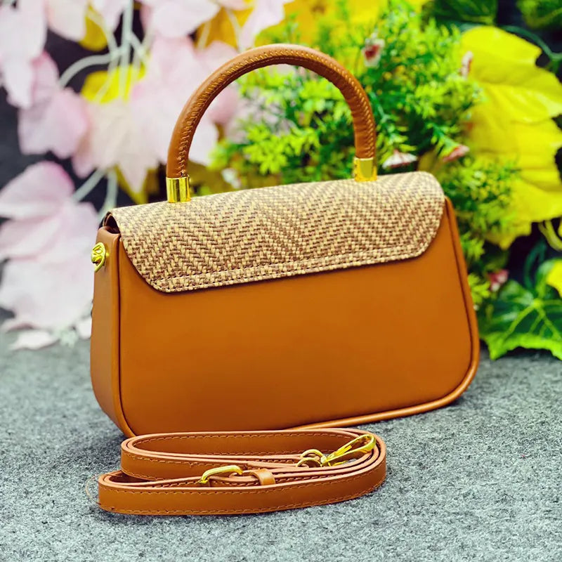 Elegant Two-Tone Textured Handbag with Detachable Strap – Camel & Beige