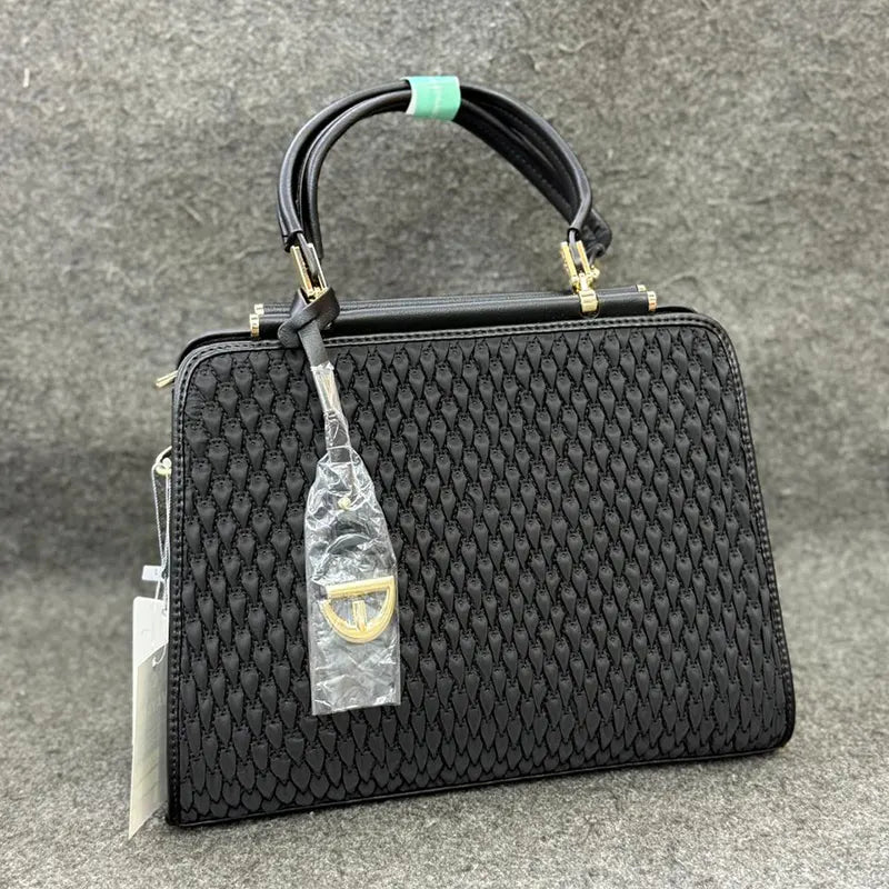 New Imported Black Pattern Leather Ladies Bag