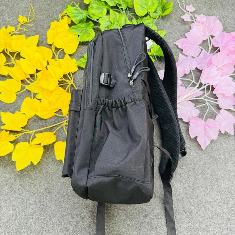 RUN Series Black Backpack ā Bold & Durable for Everyday Adventures