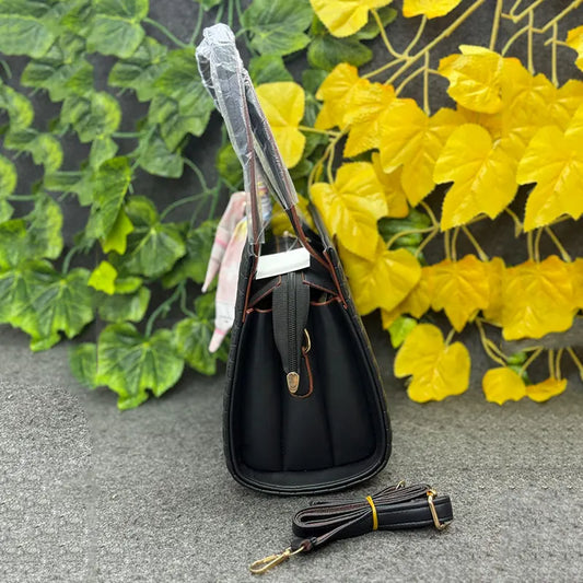 Elegant Black Textured Handbag with Detachable Strap